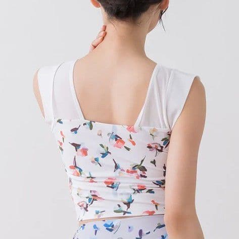 新品】SUKALA ローズプリントグレースショートトップス L - メルカリ