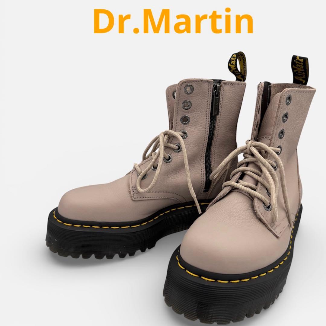 【大人気】Dr.Martens JADON III 8ホールブーツ ピンクレザー Dr.Martens（ドクターマーチン） ブーツ JADON トウプレート 8 ホール