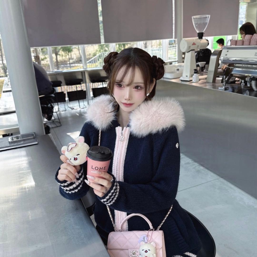 Lumignon Big Fur knit hoodie ネイビー×ピンク - メルカリ