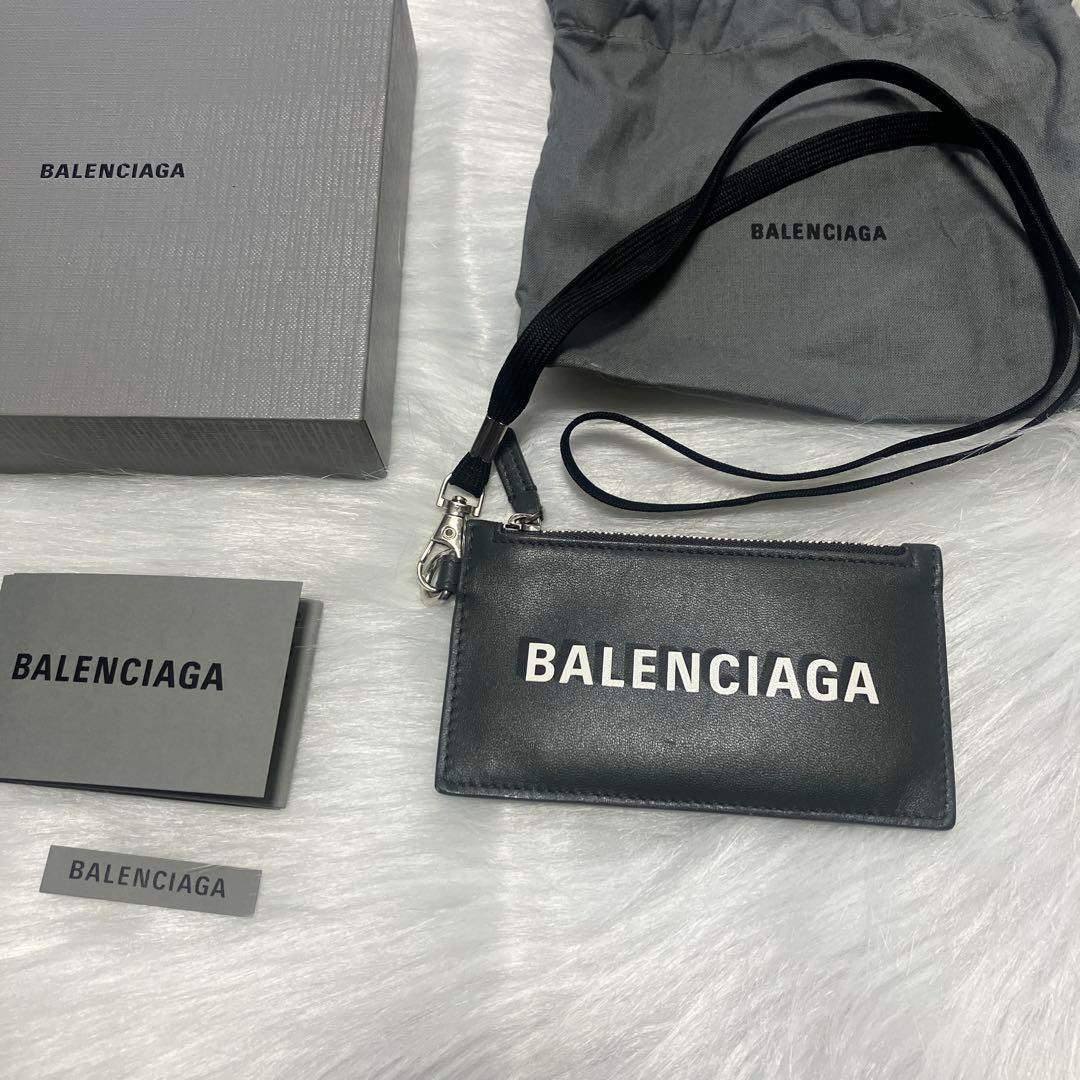 バレンシアガ ネックストラップ ネックウォレット 首掛け 首かけ 財布