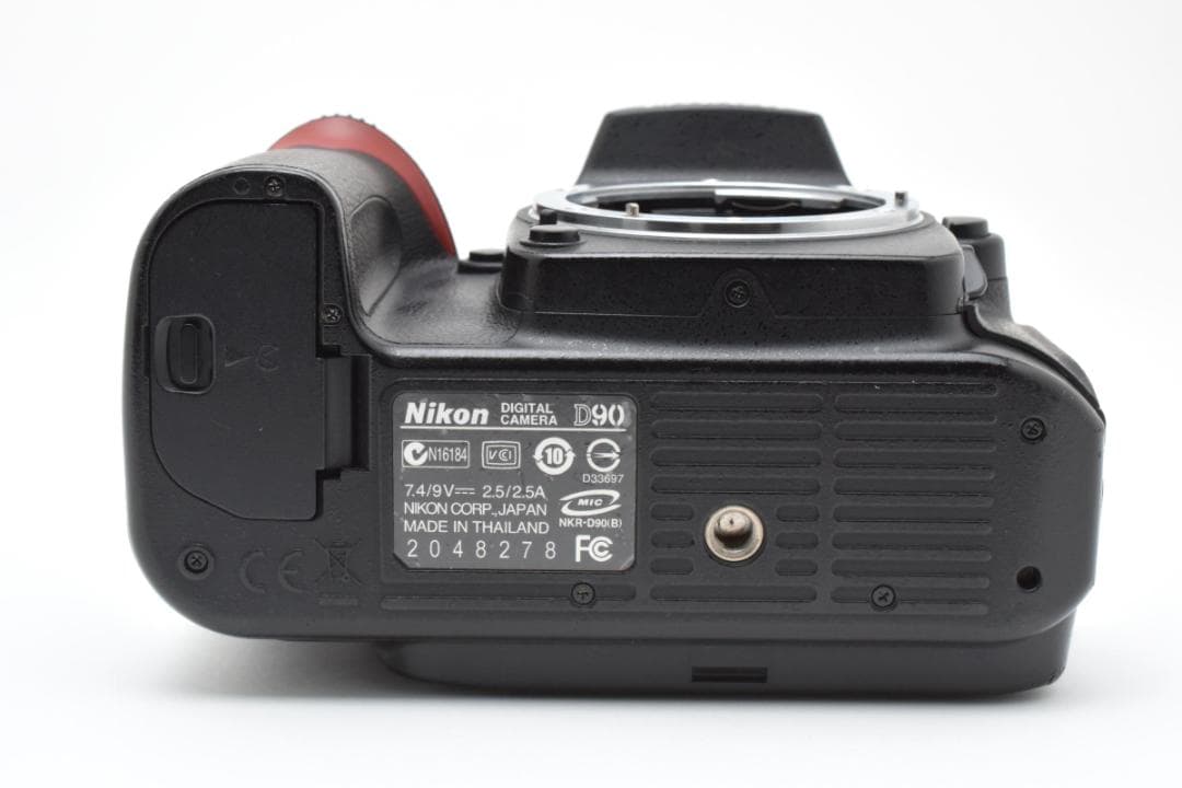 ⭐往年の名機⭐Nikon D90 サブ機にも！スマホ転送OK - メルカリ