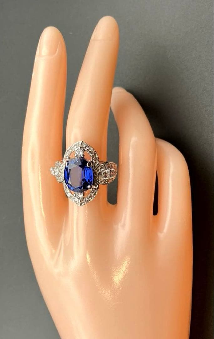 クミナタトゥ様専用スリランカ産 天然ビビッドブルーサファイア7.56ct