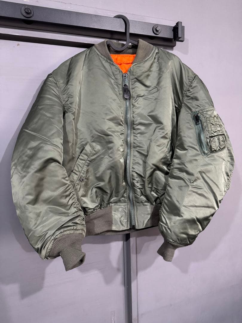 支給品　実物　MA-1フライトジャケット オリーブ色　IDEAL USA 楽天市場】80's USA製 IDEAL ジッパー □ ALPHA INDUSTRIES 社製 MA-1