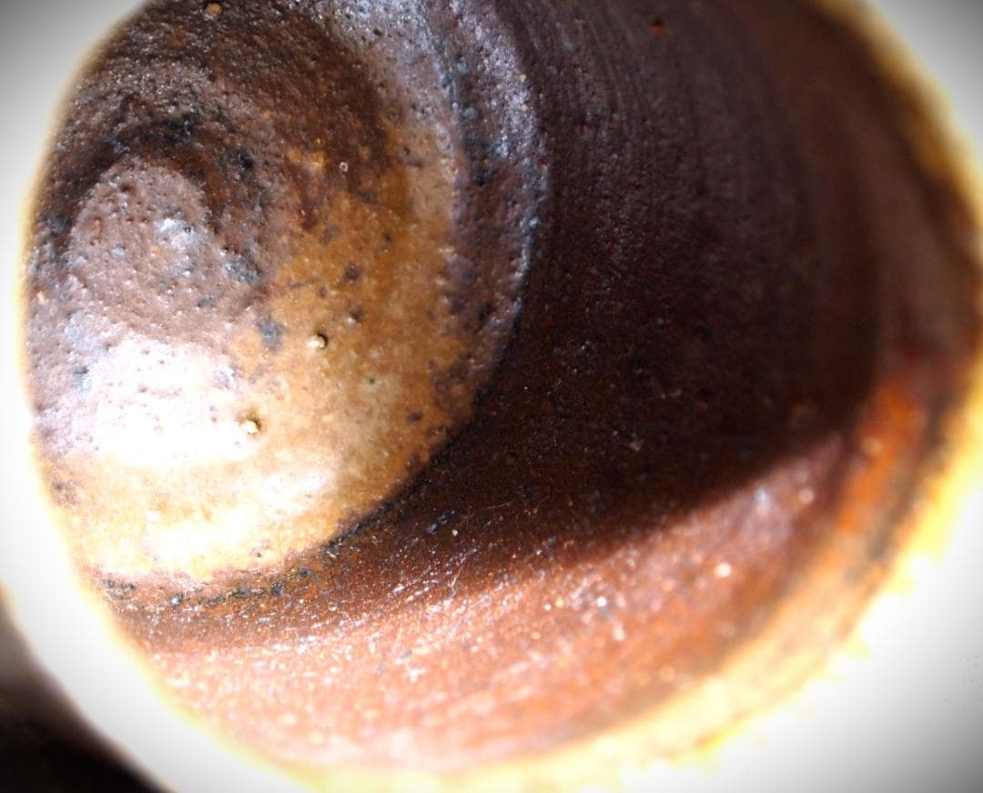 人気作家★多久守★備前《窯変》筒湯呑★共箱