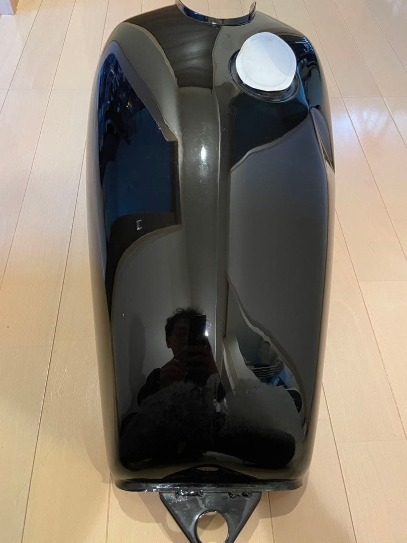 SR400 純正タンク - メルカリ