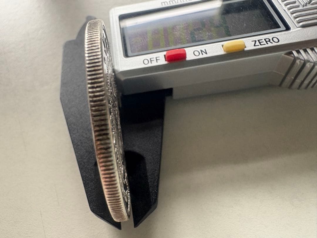 蛙さま専用【本物保証】 美品 大型 一圓銀貨 明治14年銘 - メルカリ