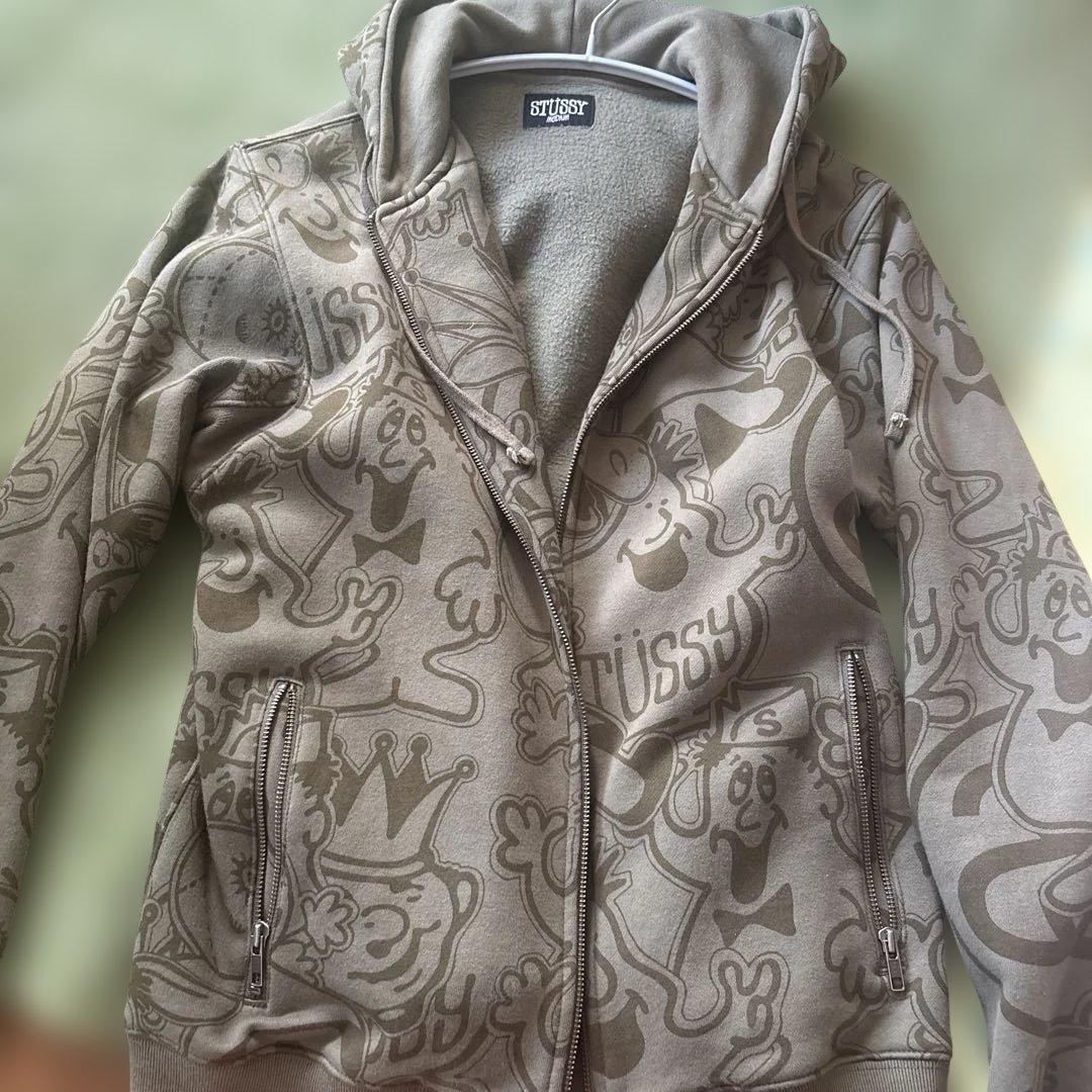 STÜSSY グラフィックプリント パーカー M - メルカリ