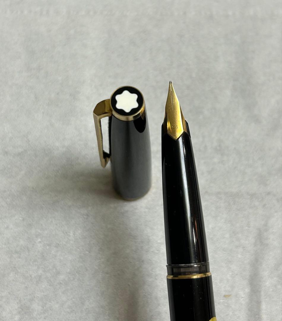 Montblanc 万年筆 【Ｆ】 14k 585 MONTBLANC (モンブラン) 万年筆 ブラック×ゴールド 585刻印
