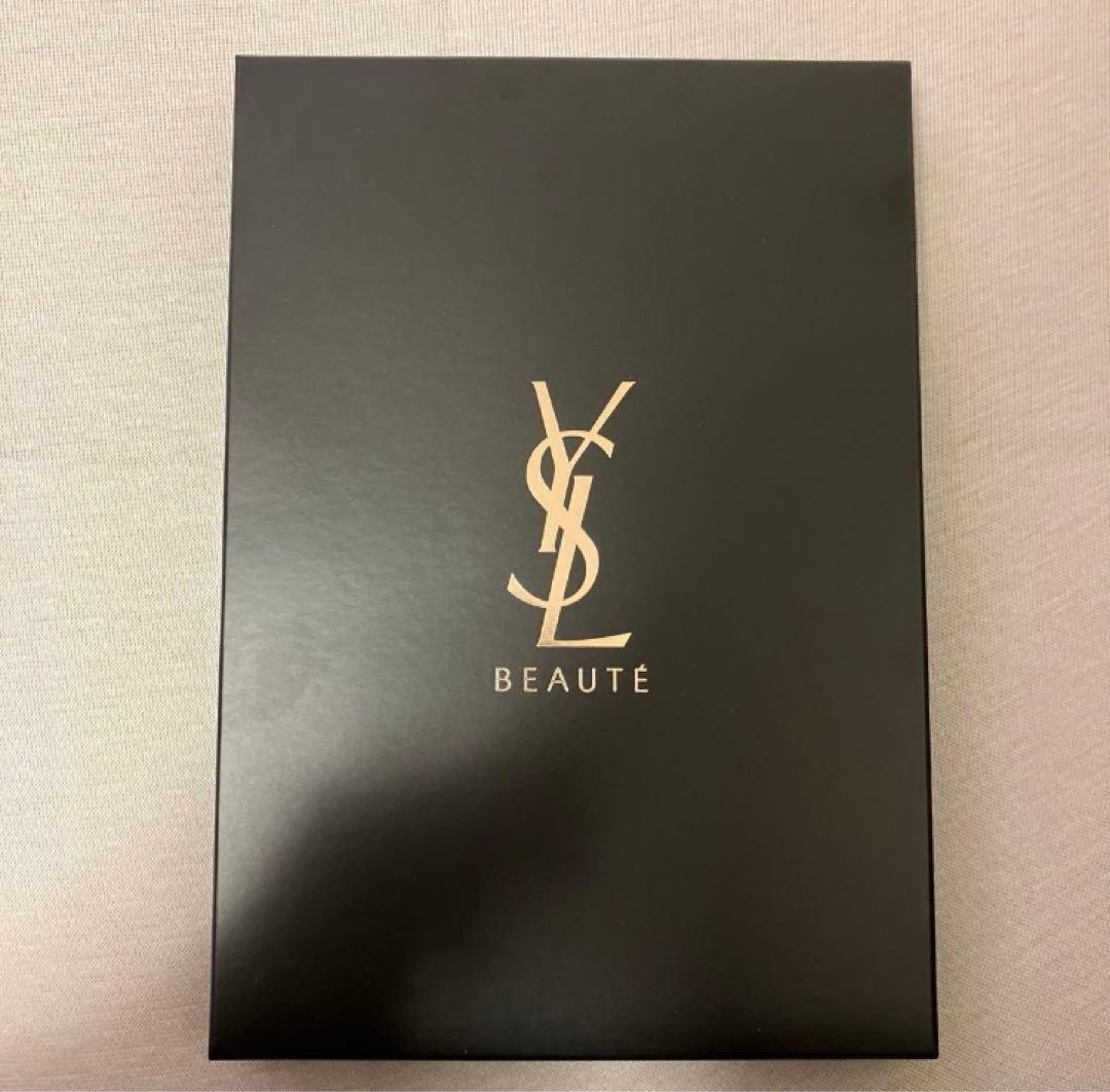 イヴサンローラン 新品未開封スタンド折りたたみ式ミラー - メルカリ