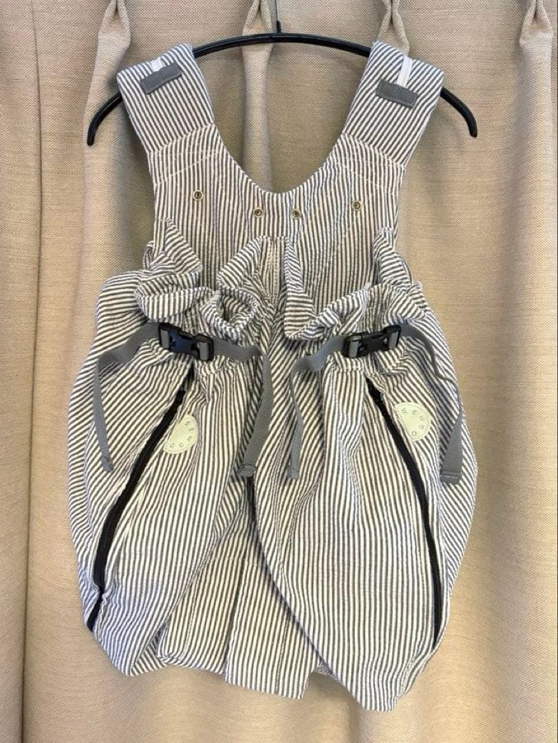 ウィーゴツイン 双子用抱っこ紐 本体のみ - メルカリ