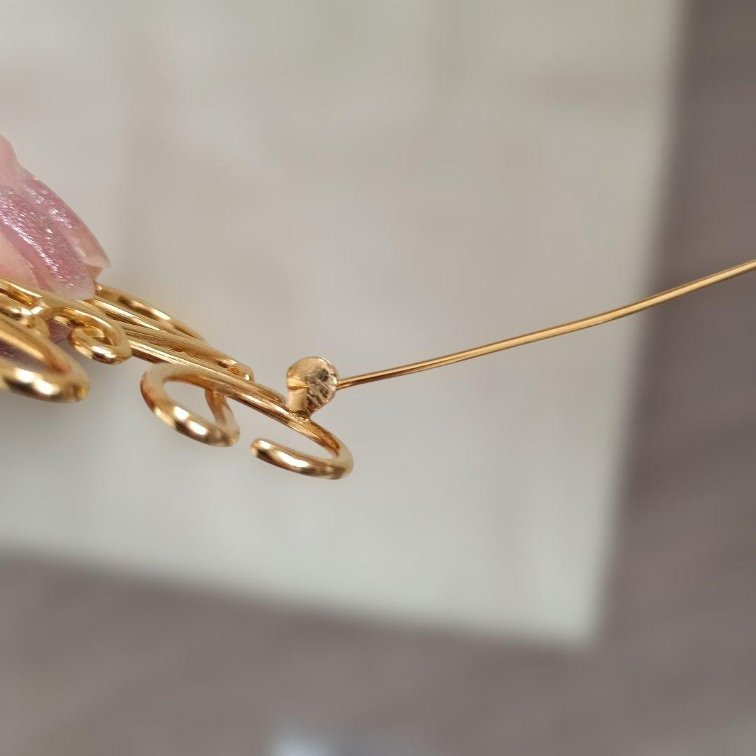 LOEWE 金色 ロエベブローチ ポーチ付き 入学式ブローチ 卒業式ブローチ