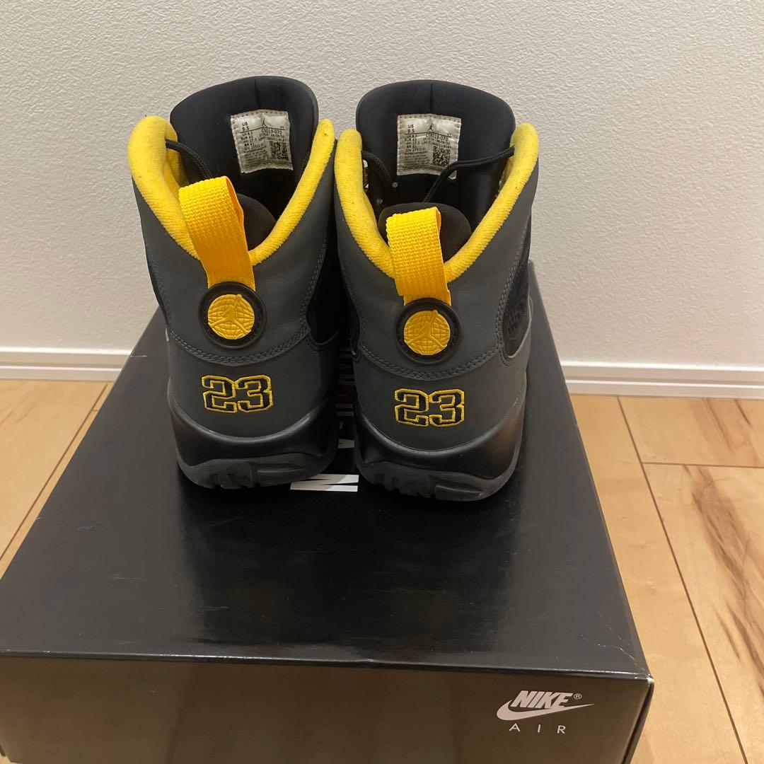 サ*ヤ様 Air Jordan 9 ユニバーシティゴールド　27.5cm
