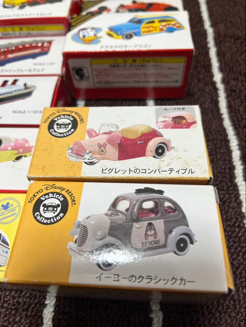 ディズニートミカ12台＋ディズニーリゾートクルーザーチョロQ1台セット