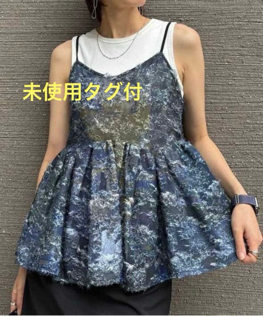 トップス ameri MEDI RACHEL FLUFFY ART CAMISOLE MEDI RACHEL FLUFFY ART CAMISOLE（キャミソール）｜Ameri（アメリ）の