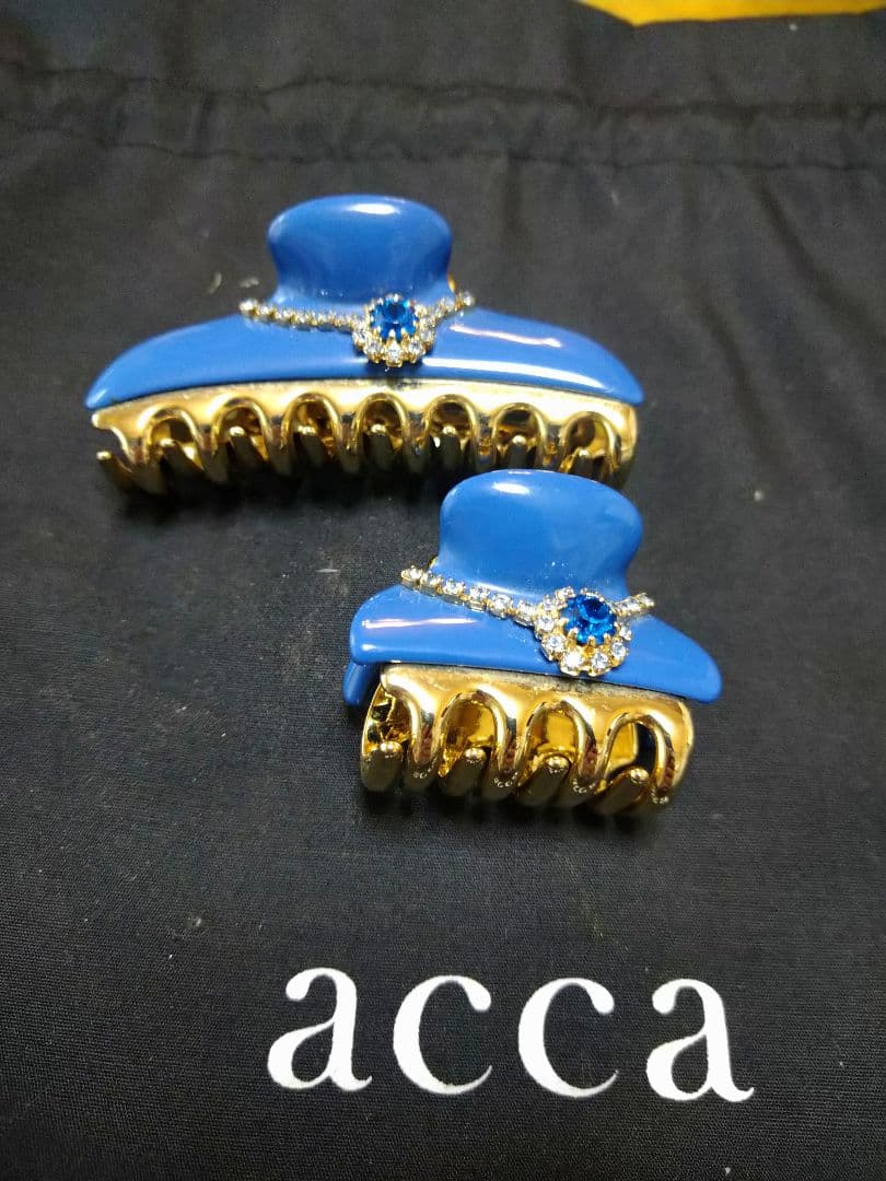 acca ビジュー付き青ヘアクリップ2個セット acca ビジュー付き青ヘアクリップ2個セット