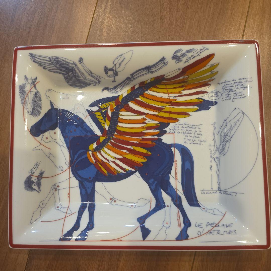 エルメスペガサスデザインの陶器皿 新品】【未使用品】HERMES エルメスデザートプレート シュヴァル