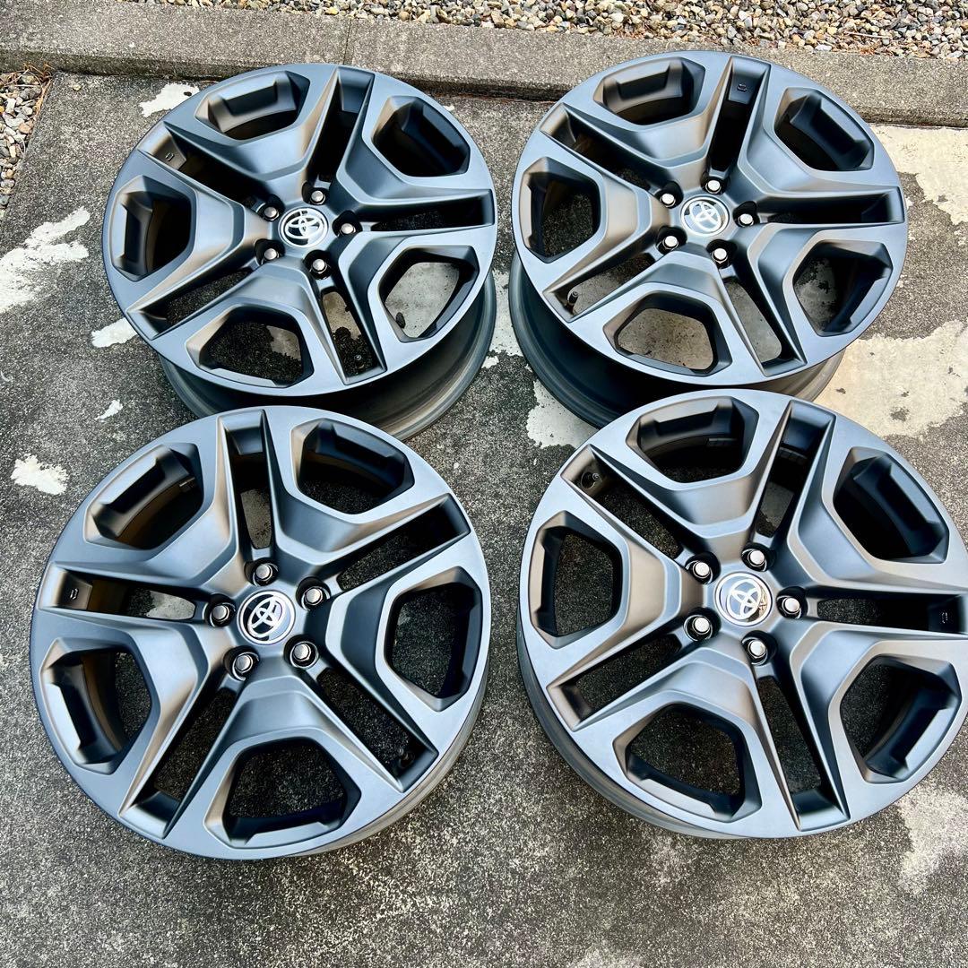 RAV4アドベンチャー艶消しブラック 19インチ純正ホイール黒ナット付き