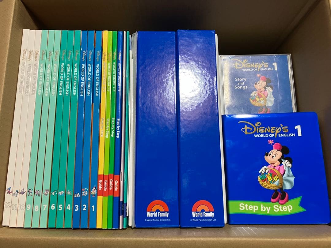 Disney's World of English DVDやCDなど色々セット Disney's World of English DVD 1-12セット - メルカリ
