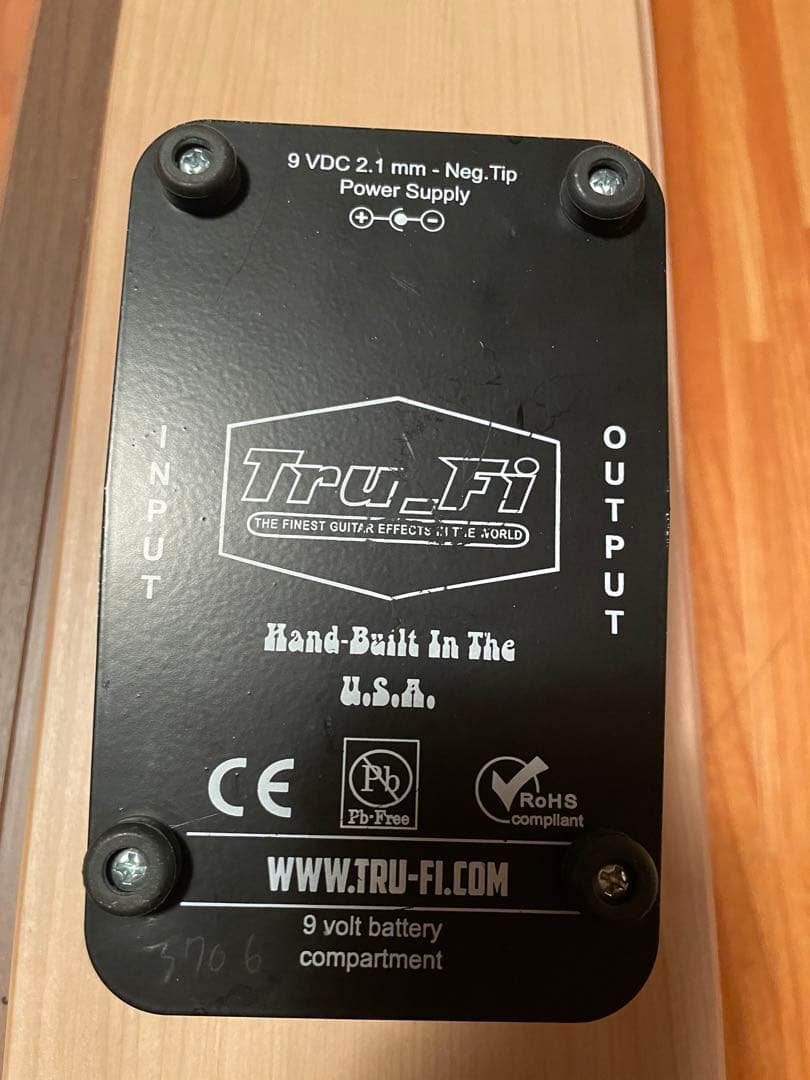 Tru-Fi Floyd Fuzz RAMS Head Relic ギター - メルカリ