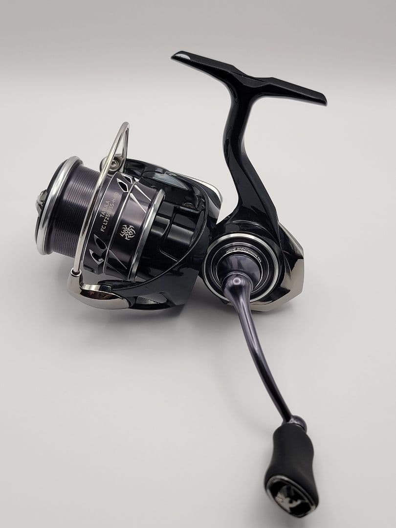 リール DAIWA 23 TATULA FC LT2500SS-H-QD ダイワ スピニングリール 23タトゥーラ FC LT2500SS-H-QD(FC LT2500SS