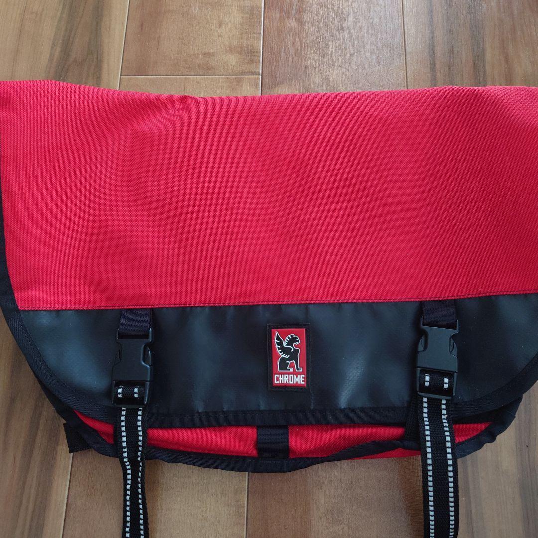 CHROME メッセンジャーバッグ 赤・黒 - メルカリ