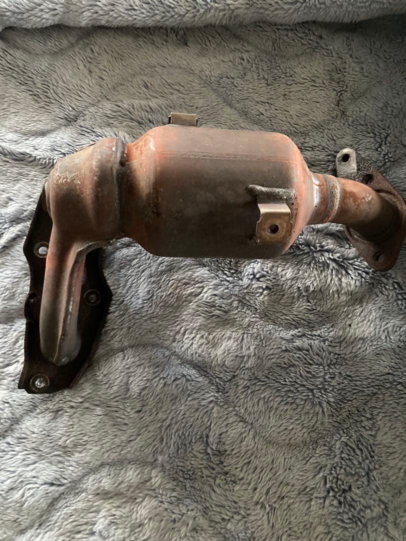 スズキ ハスラーMR31s触媒コンバーター - メルカリ