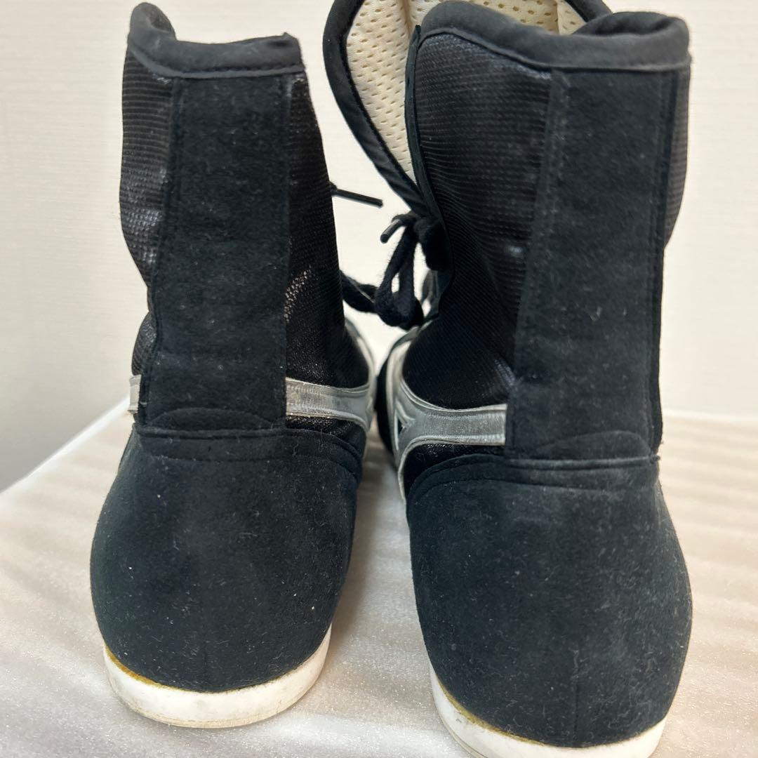 美品！　ミズノボクシングシューズ ブラック/シルバー　25.5cm