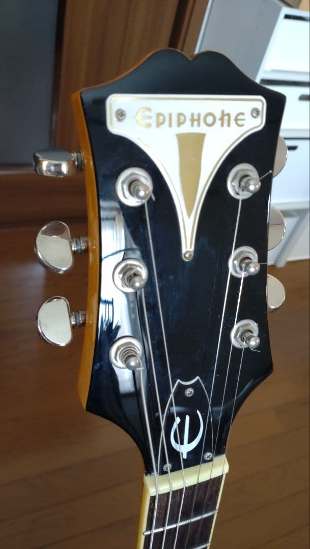 Epiphone Wildkat with Bigsbyl - メルカリ