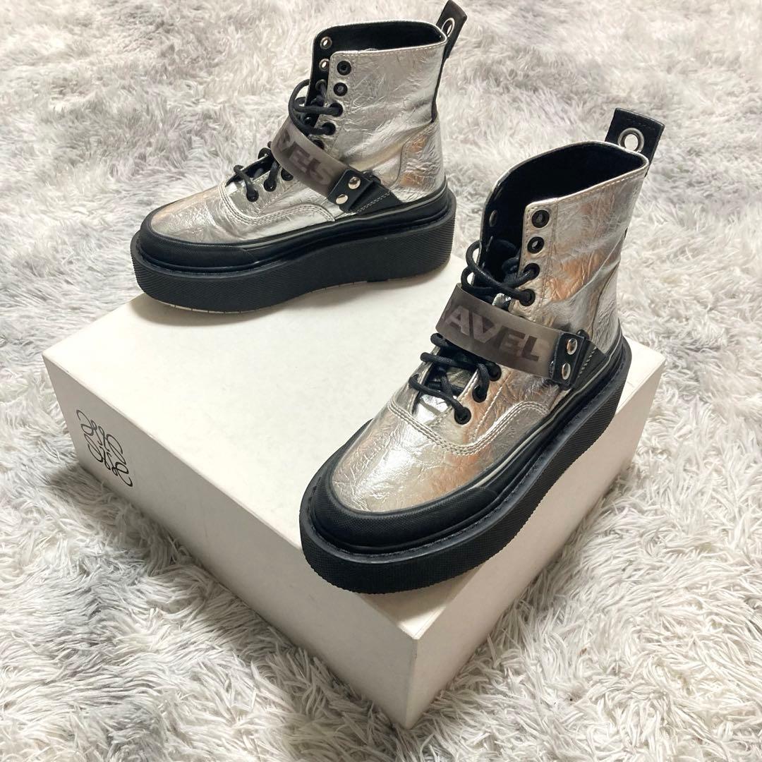 美品】DIESEL 超厚底アンクルブーツ シルバー〈定価42,900円〉 - メルカリ