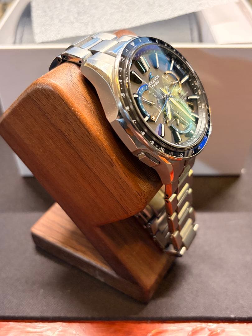 カシオ オシアナス OCW-G1100ー1AJF 電波ソーラー - メルカリ