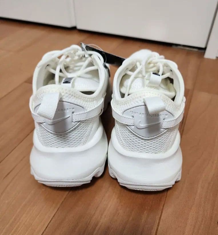 新品未使用】 NIKE TC7900 24cm - メルカリ