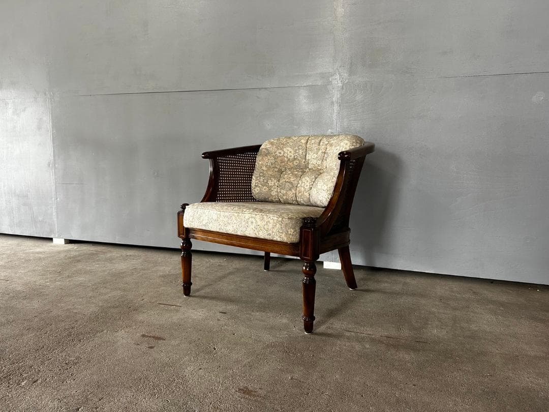 『karimoku』カリモク 肘掛けチェア シングルソファ チェア 椅子 イス. カリモク家具（KARIMOKU FURNITURE） カリモク 肘掛椅子 おしゃれ