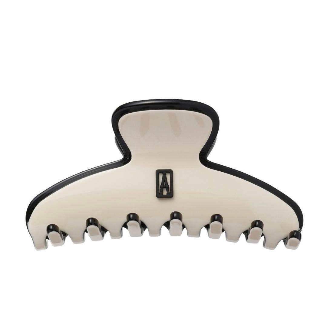 ALEXANDRE DE PARIS 50周年 ホワイトブラック ヘアクリップ - メルカリ