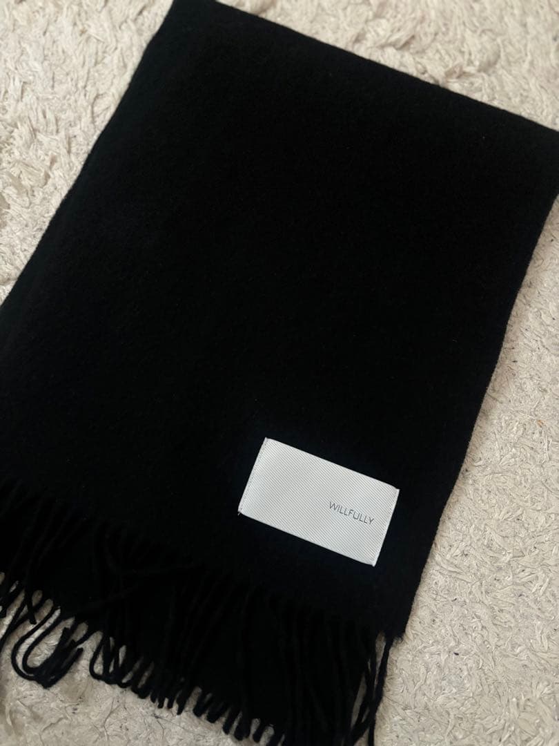 新品未使用】ウィルフリー Willfully ノベルティーマフラー ブラック