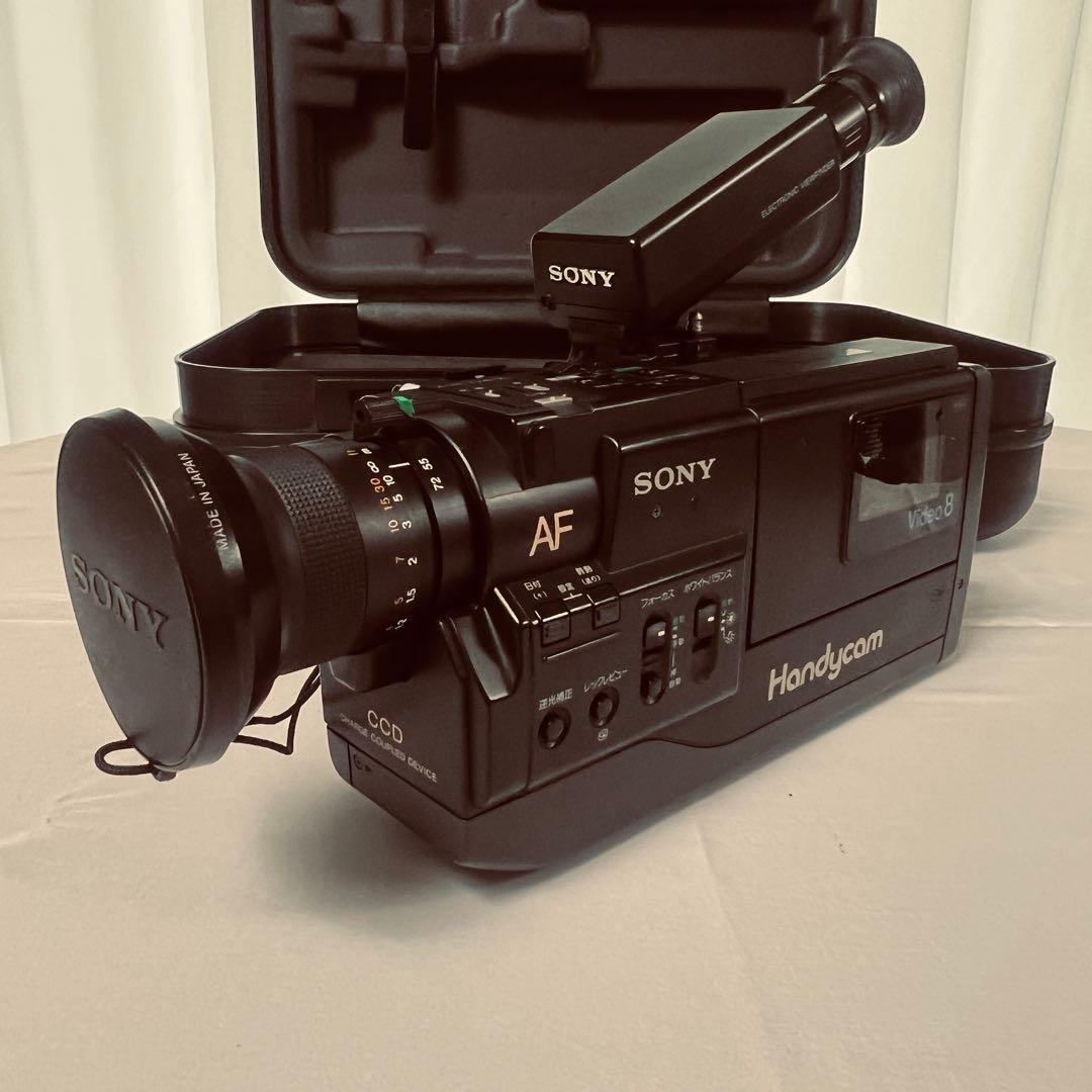 SONY CCD-V50 Video8 8㎜ビデオカメラ ハードケース付き - メルカリ