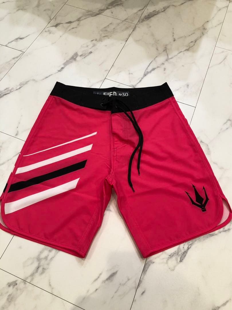 FIEDサーフパンツ - メルカリ