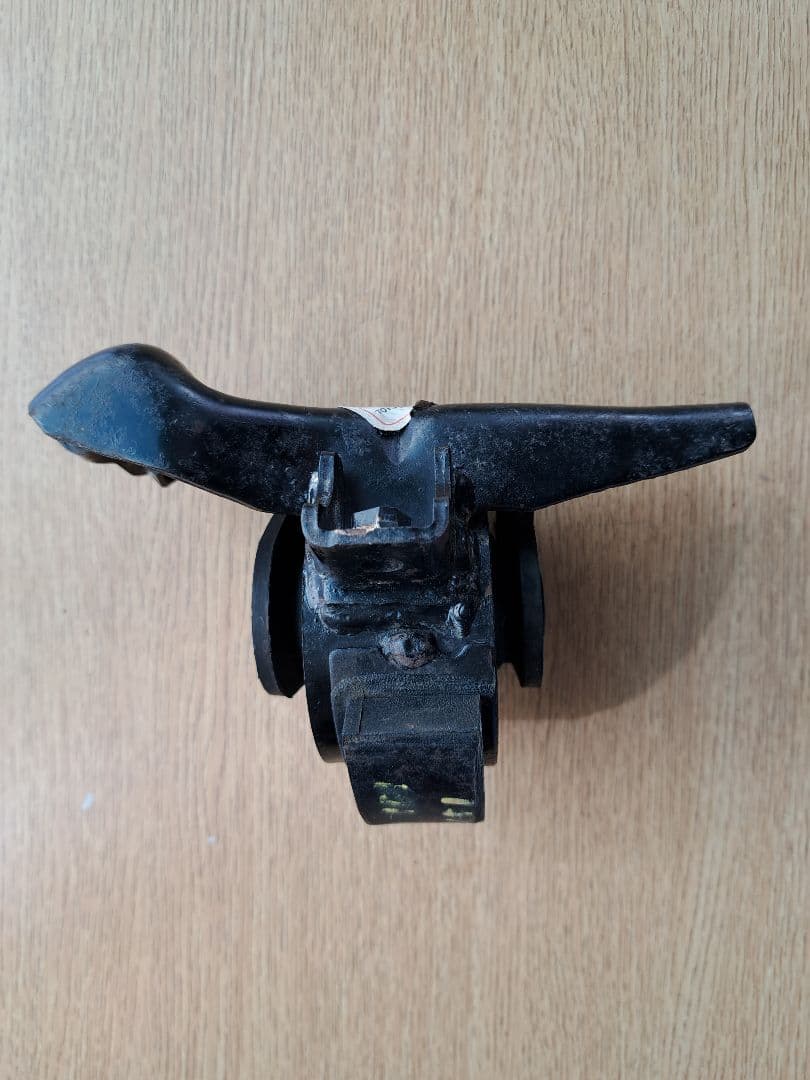 TRD強化エンジンマウント 4AGEU(5バルブ)用中古品 左右セット - メルカリ