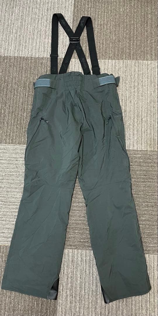 美品 PHENIX スキーパンツ オルカシェル ダイジェナイトサーモ サイズO