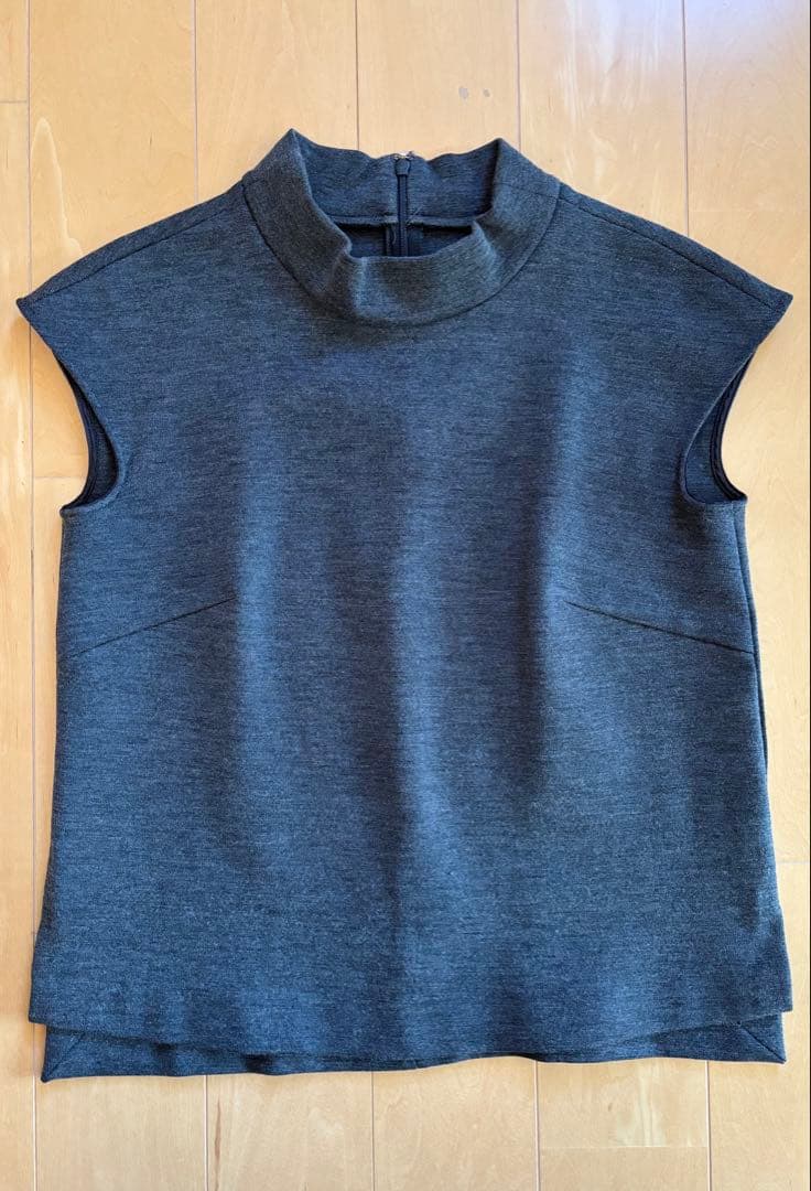 ピンキーアンドダイアン ハイネックブラウス ノースリーブ カットソー