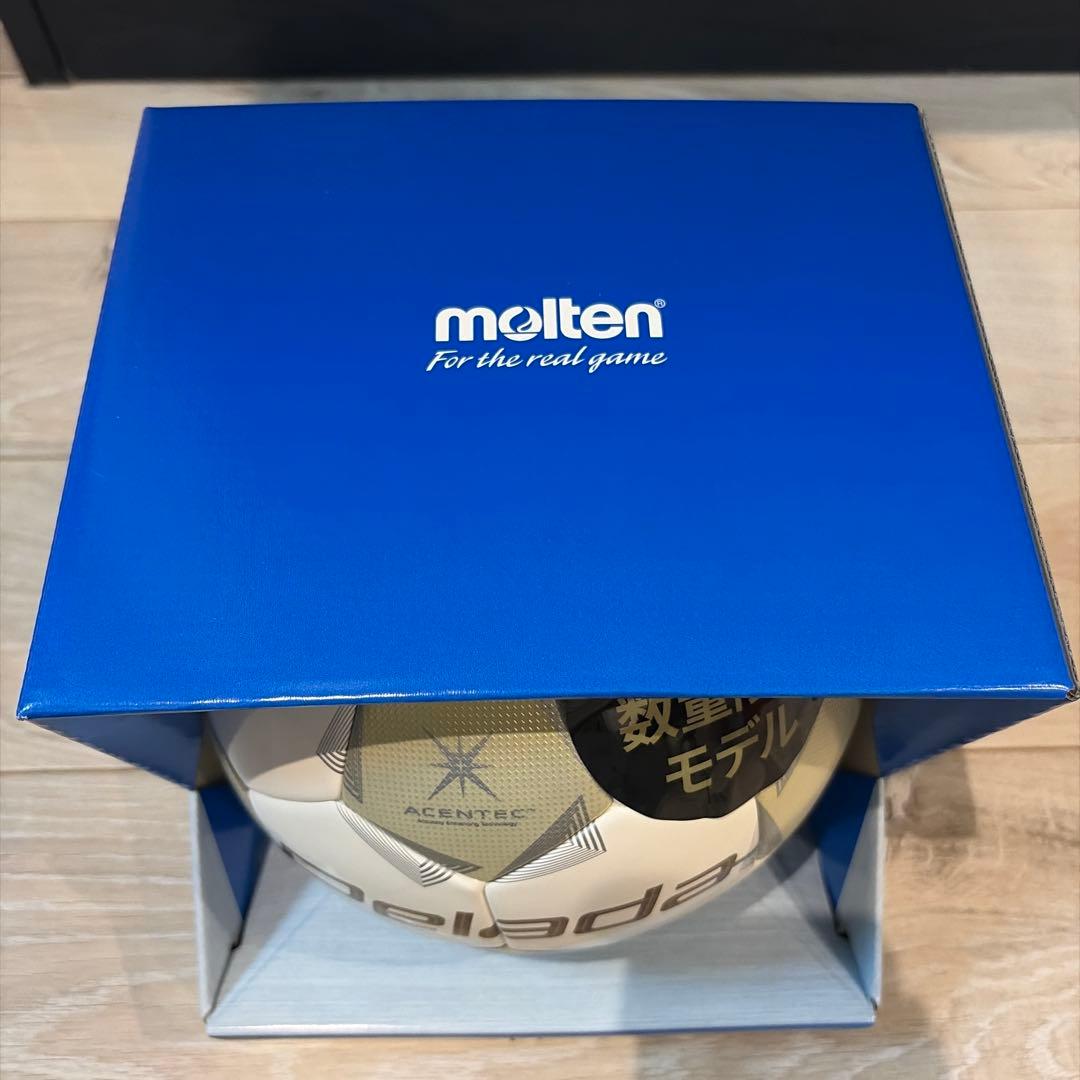 新品】モルテン 限定ペレーダ4900 4号 ゴールドエディション ホワイト