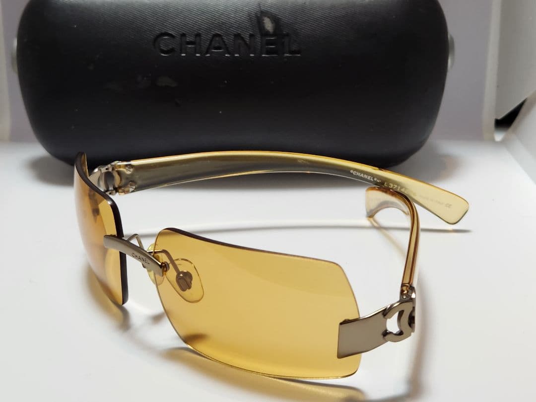 CHANEL サングラス オレンジ系？ シャネル 4048 シャネル CHANEL サングラス オレンジ 美品 CHANEL(シャネル