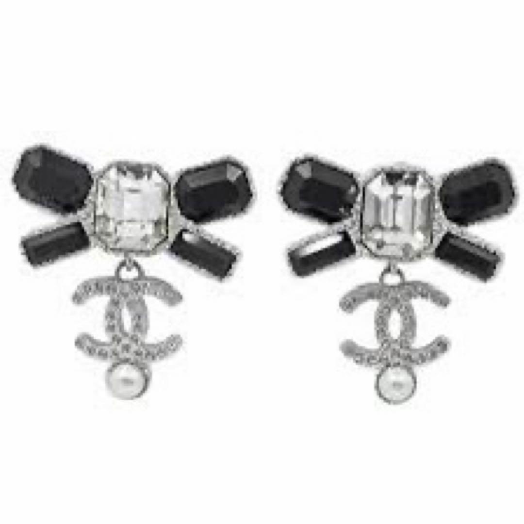 CHANELピアス リボン - メルカリ