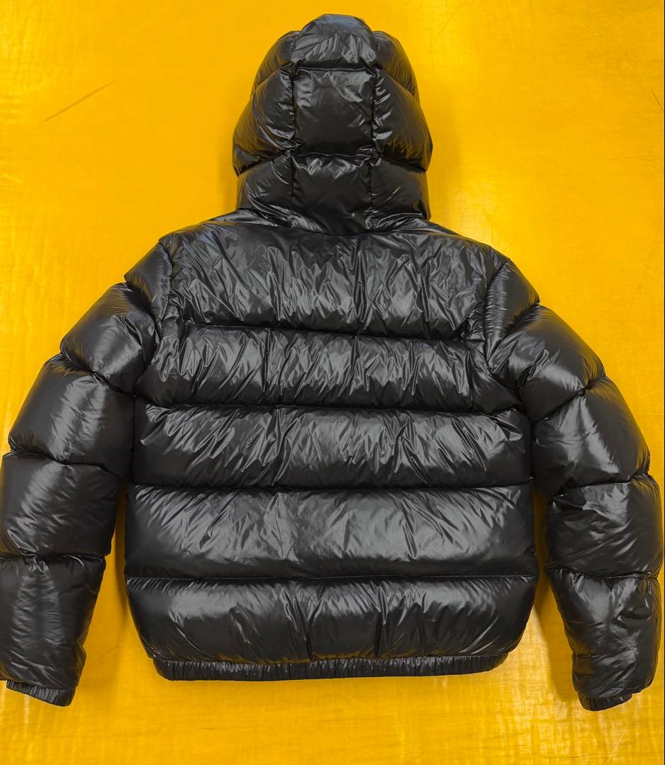 ZAPA 黒 フード付きダウンジャケット - メルカリ