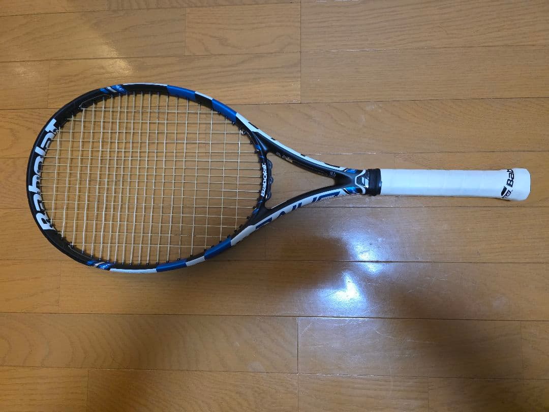 【美品】Babolat Pure Drive パボラ ピュアドライブ G2 ウインザーオンラインショップ【張り上げ済み】 バボラ ピュアドライブ