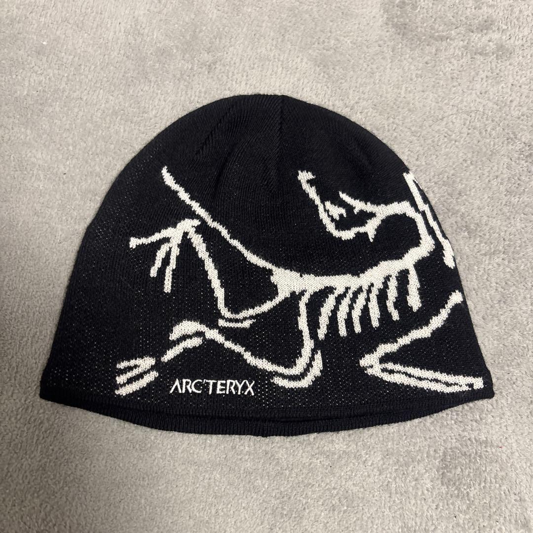 ARC'TERYX ニット帽 ブラック スケルトンデザイン - メルカリ