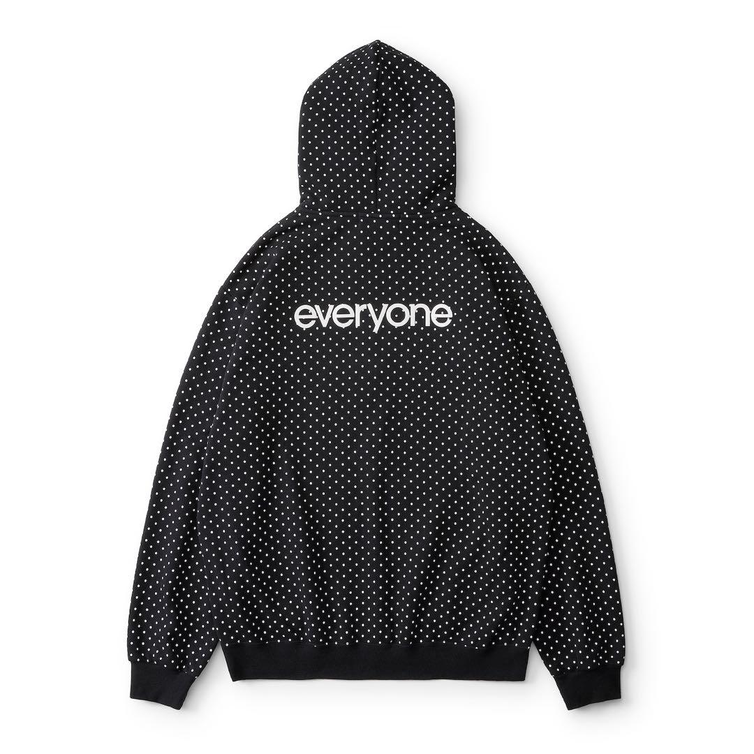 トップス everyone back logo dot zip up hoodie L everyone back logo dot zip up hoodie (BLACK) | everyone
