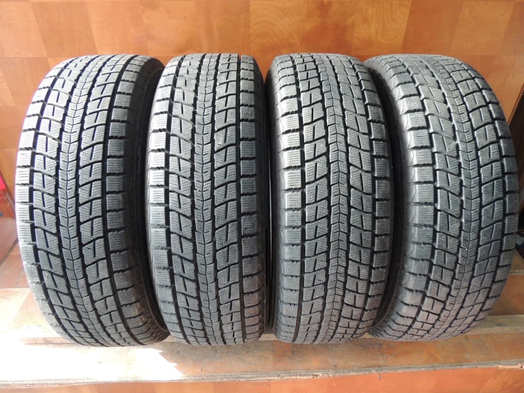 E290 225/65R17 ダンロップ ウインターマックス SJ8 4本 DUNLOP（ダンロップ） 4本セット 225/65R17 102Q SJ8+ ウインター