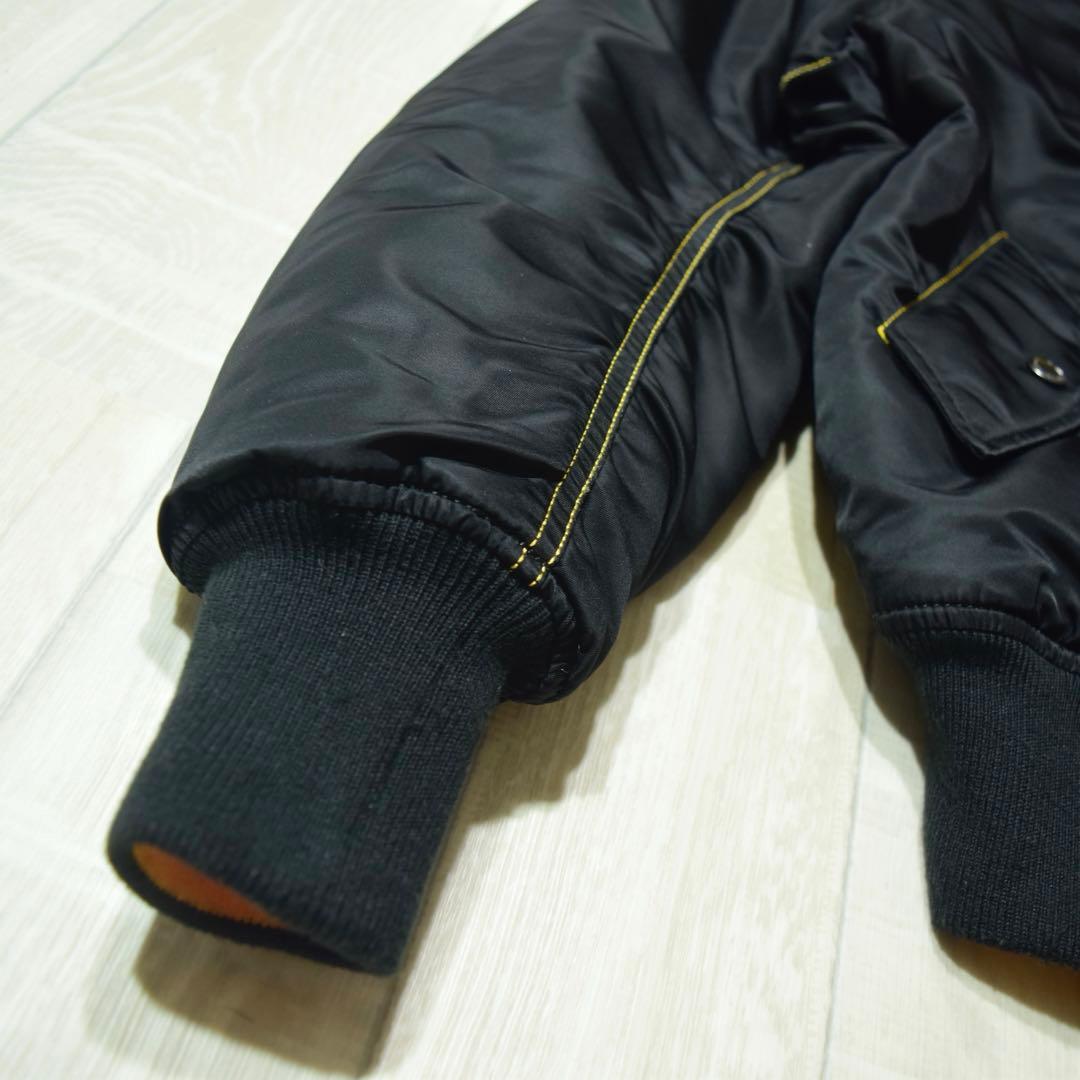 ALPHA INDUSTRIES Dr Martens MA-1 リバーシブル - メルカリ