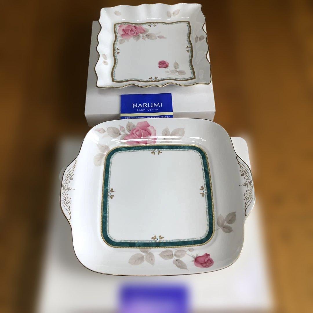 NARUMI バラの花柄 スクエア型皿 2枚セット。ナルミボーンチャイナ 春の器2024 - ナルミ公式オンラインショップ -(並び順：標準)