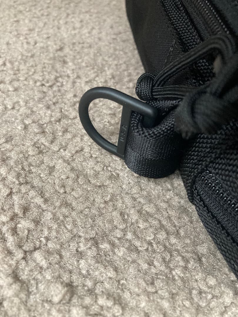 未使用に近い！BRIEFING_B4 Over Trip バリスティックナイロン - メルカリ